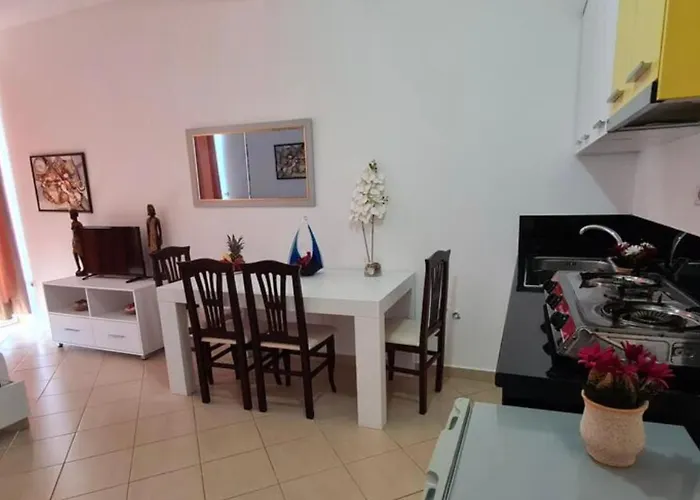 Arel And Dea Apartments